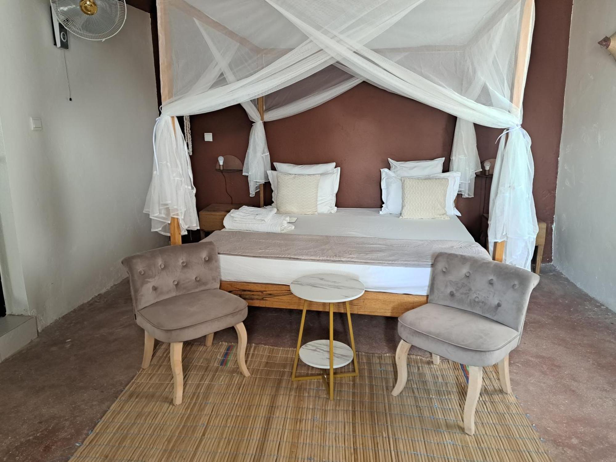 La Fandenoise Bed and Breakfast Thies Exteriör bild